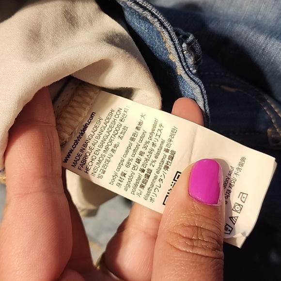 Calvin Klein shorts - Picture 6 of 6